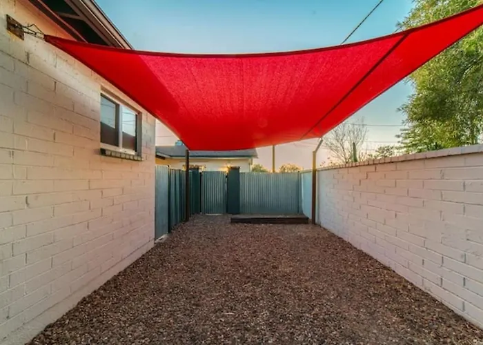 Stylish & Cozy, 1 Bedroom 1 Ba, Parking, Casita
